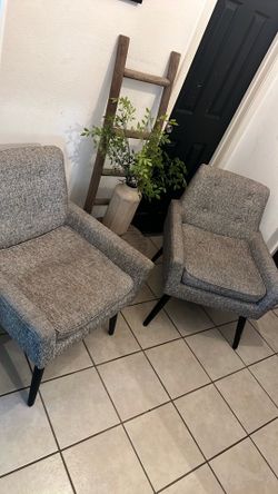 Upholstered Accent Chairs / Mid-Century Style Chair