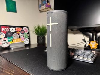 UE Megaboom 4