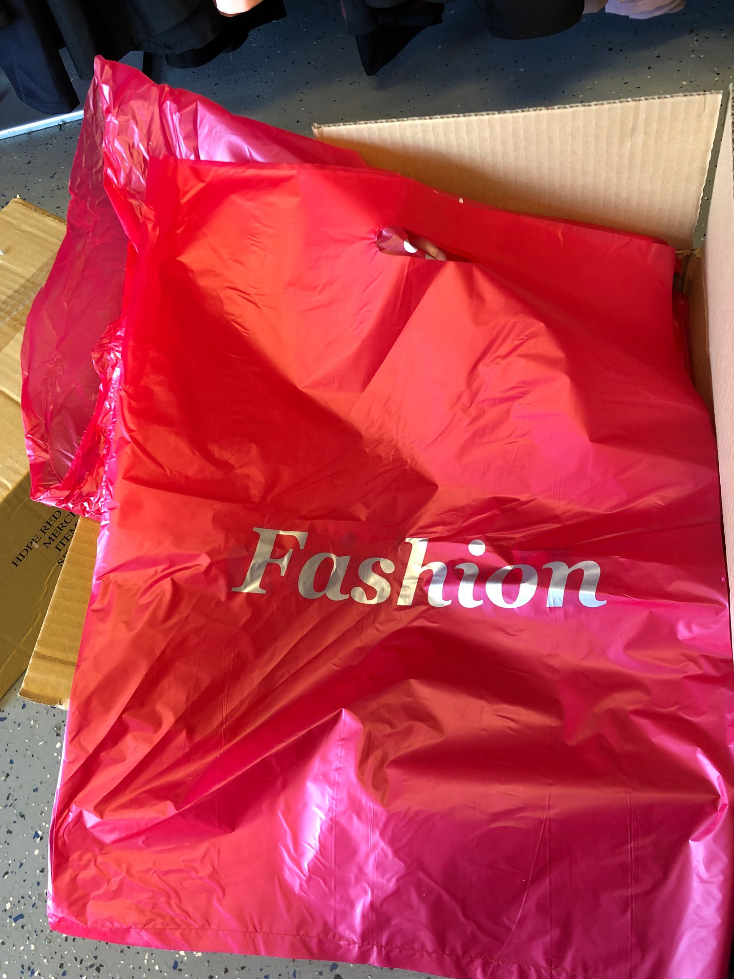 Box of 1000 plastic shopping retail bags