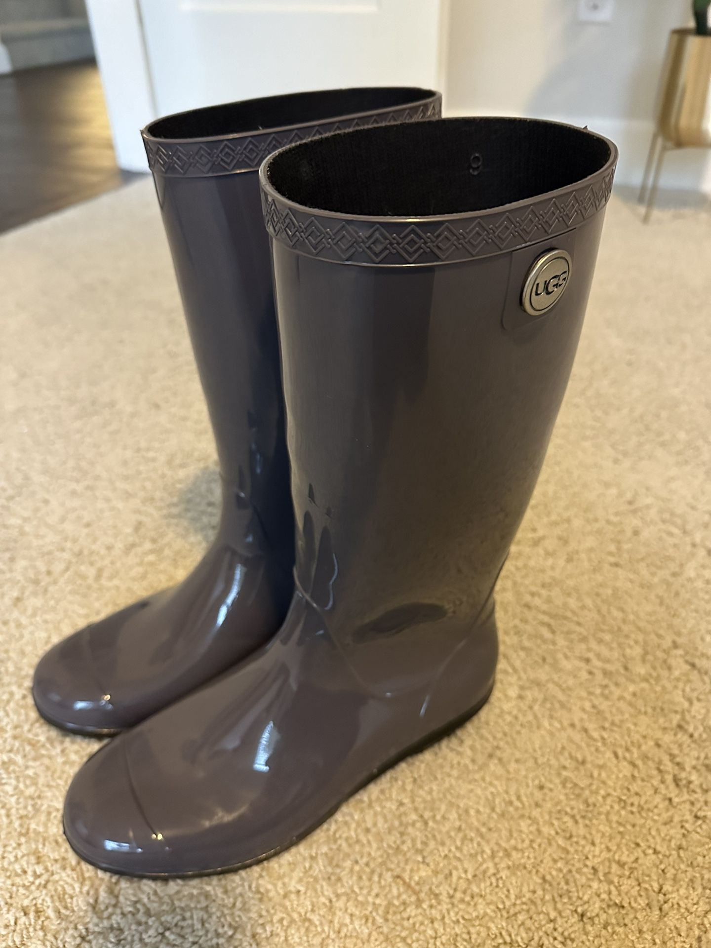 Ugg Rain Boots Grey Size 9