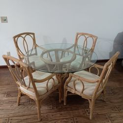 Rattan Dinette Table & 4 Chairs