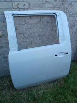 2019-2026 Silverado door