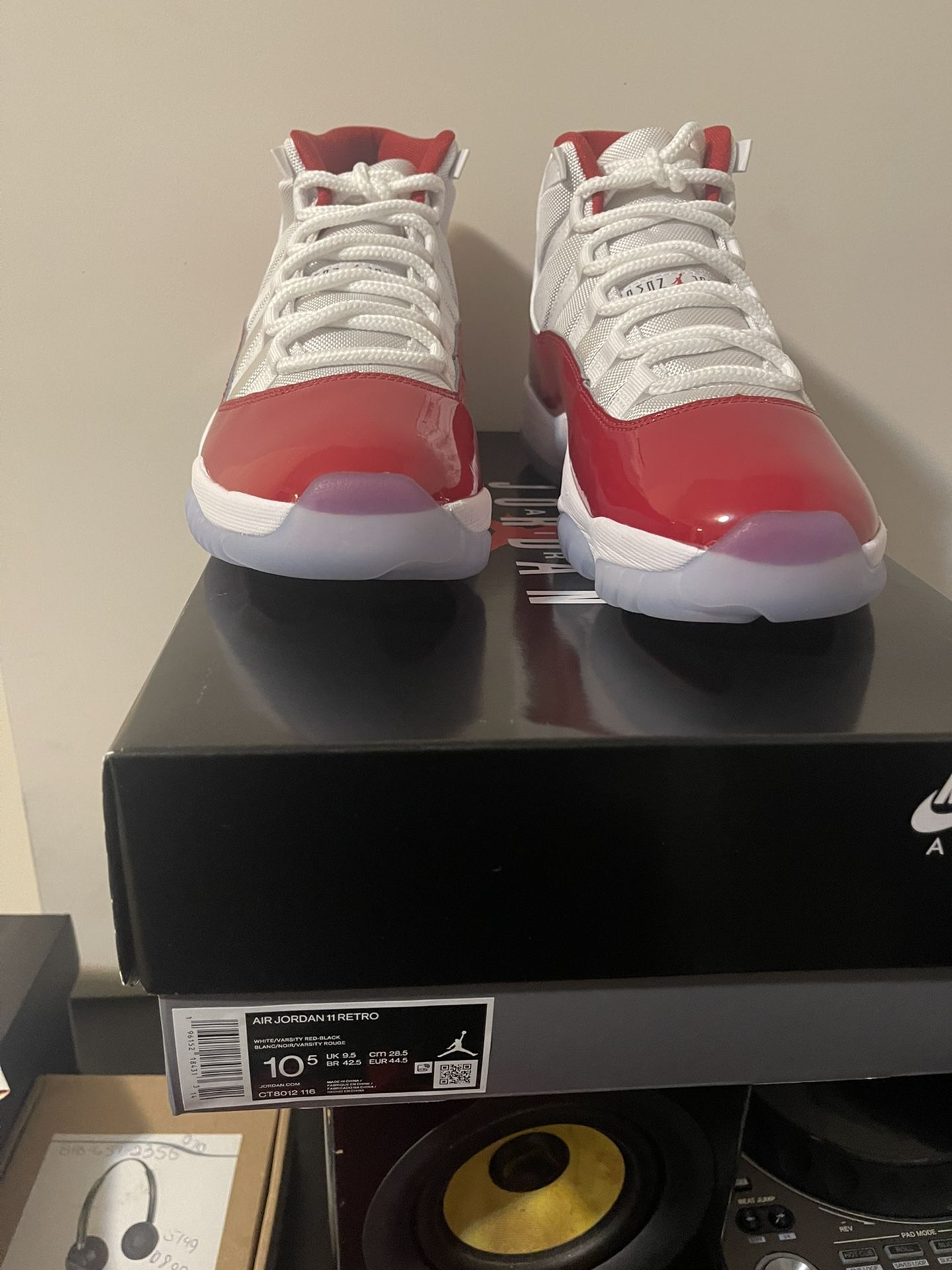 Air Jordan 11 Retro Cherry 