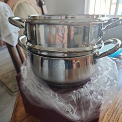 3.5 QT Dutch Oven With Steamer And Lid