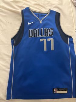 Luka Doncic mavericks Large Youth Jersey