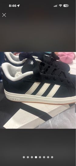 Adidas shoes brand new kids size 2