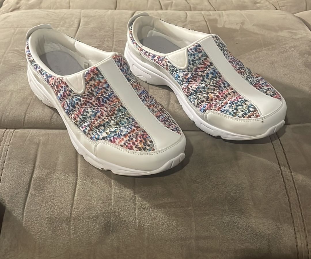 Easy Spirit Multi-Colored Sneakers with Chunky Sole