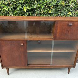 Mid-Century Nathan Teak Display Cabinet Bookcase – 1960s