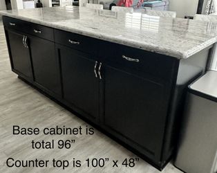 Island Counter Top And Cabinets