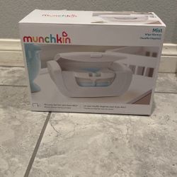 Munchkin Mist Wipe Warmer