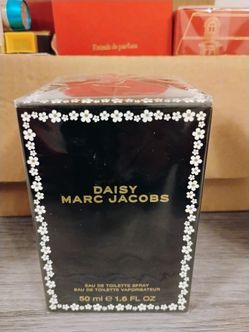 Daisy Marc Jacobs