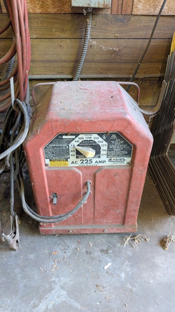Lincoln Electric AC-225-S Arc Welder