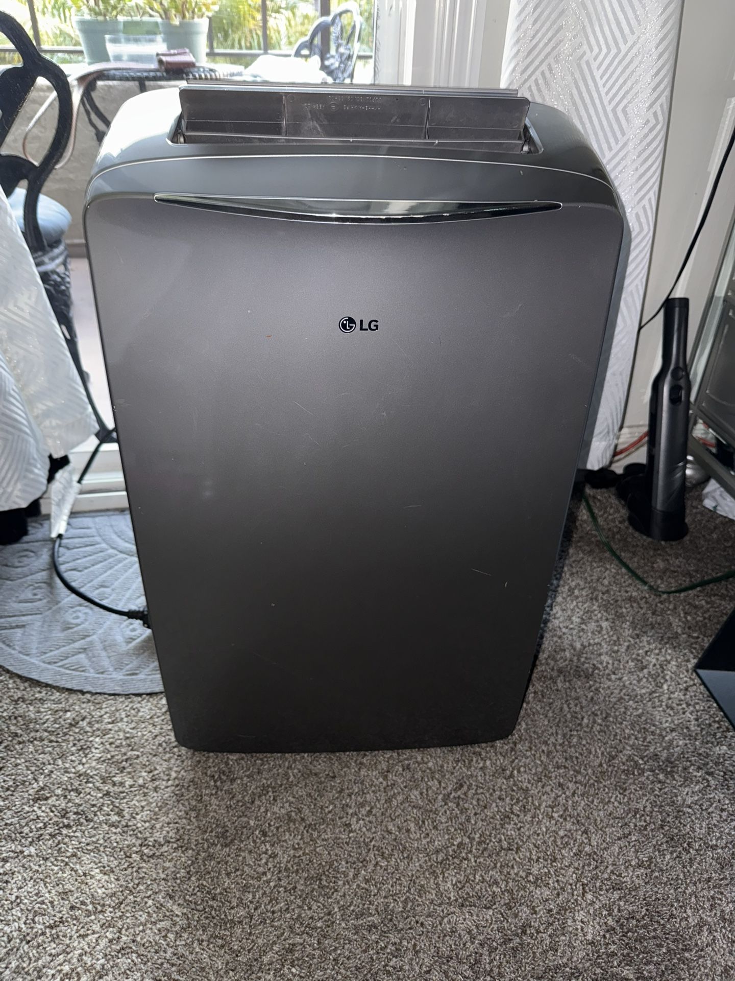 LG Portable air Conditioner