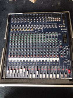 Yamaha mixer