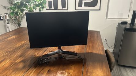 24” LG LG Ultra-Gear QHD (2560 × 1440) Gaming Monitor, 165Hz, 1ms, Black 32GN600-B.Aus, New