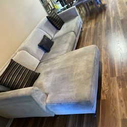 Gray Sectional Couch (free delivery)