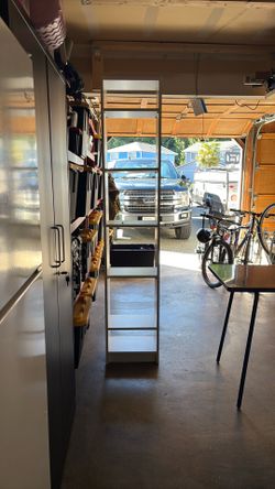 Shelf