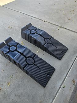 Automotive Ramp Stands