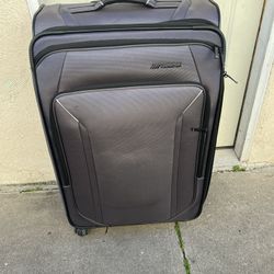 LUGGAGE AMERICAN TOURISTER LIGHTWEIGHT 
