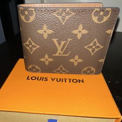 Lv Men’s Wallet