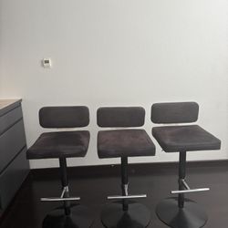 Bar Stools 
