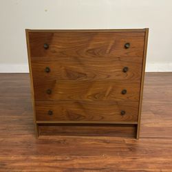 Vintage Danish Modern 4 Drawer Dresser / Chest - Many More Items In Stock!