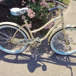 Huffy Cruiser Bike