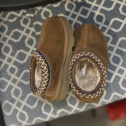Ugg Slippers