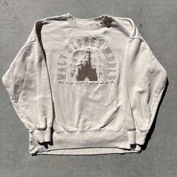 Disneyland castle crewneck 