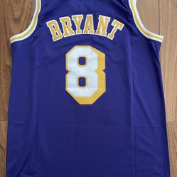 Kobe Bryant lakers Purple Large Jersey 