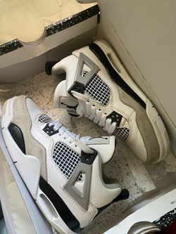 Jordan 4 Retro military Black