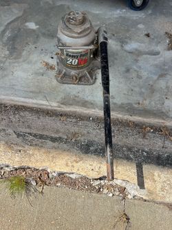 Pittsburgh Heavy Duty 20 Ton Bottle Jack