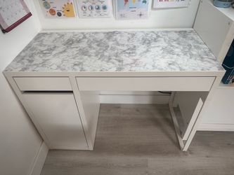 Desk & table