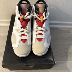Jordan 6 Retro