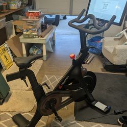 Peloton Bike