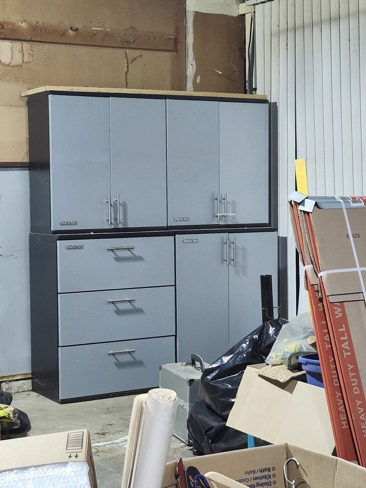 5 Piece Metal Garage Cabinets (Read Description)