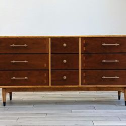 Lane Furniture "Acclaim" Walnut & Ash Dresser Mid-Century 