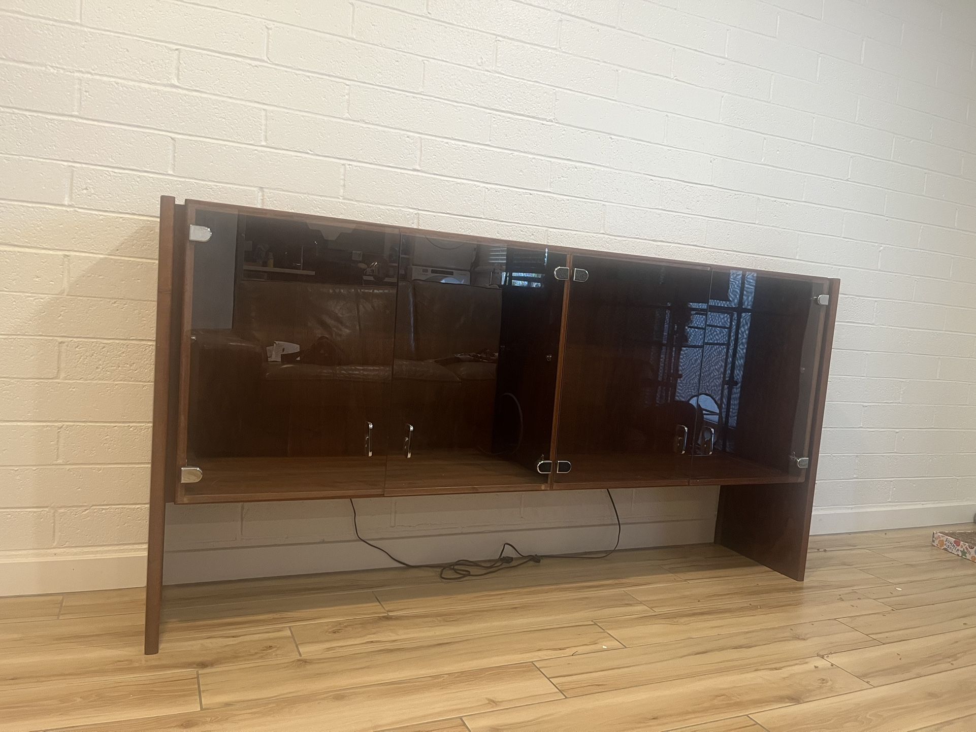 Vintage Mahogany mcm Cabinet/Entertainment Center
