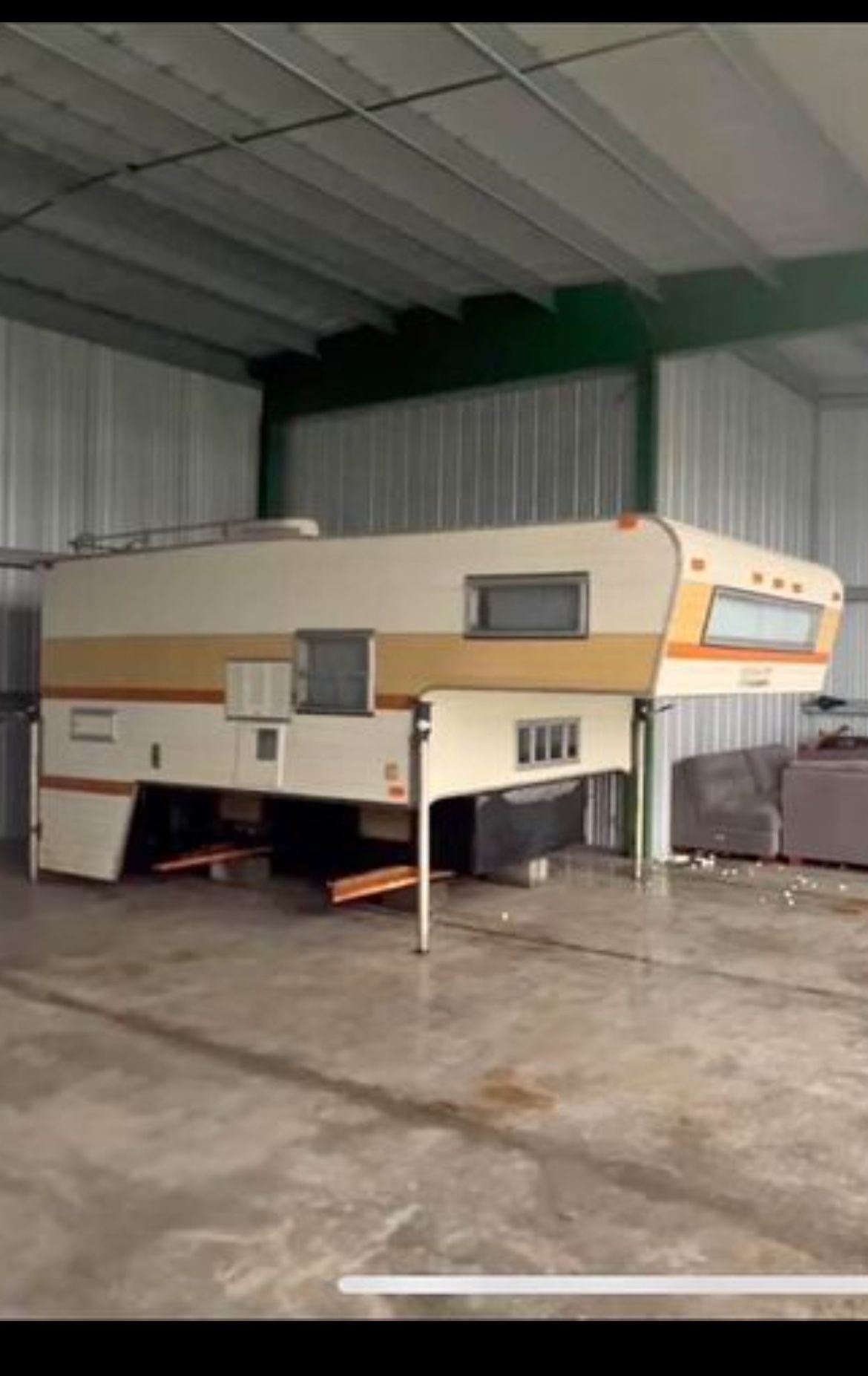 1978 Western Wilderness Camper