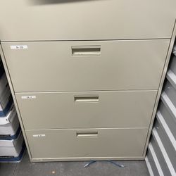 Lateral File Cabinet 4 Drawer