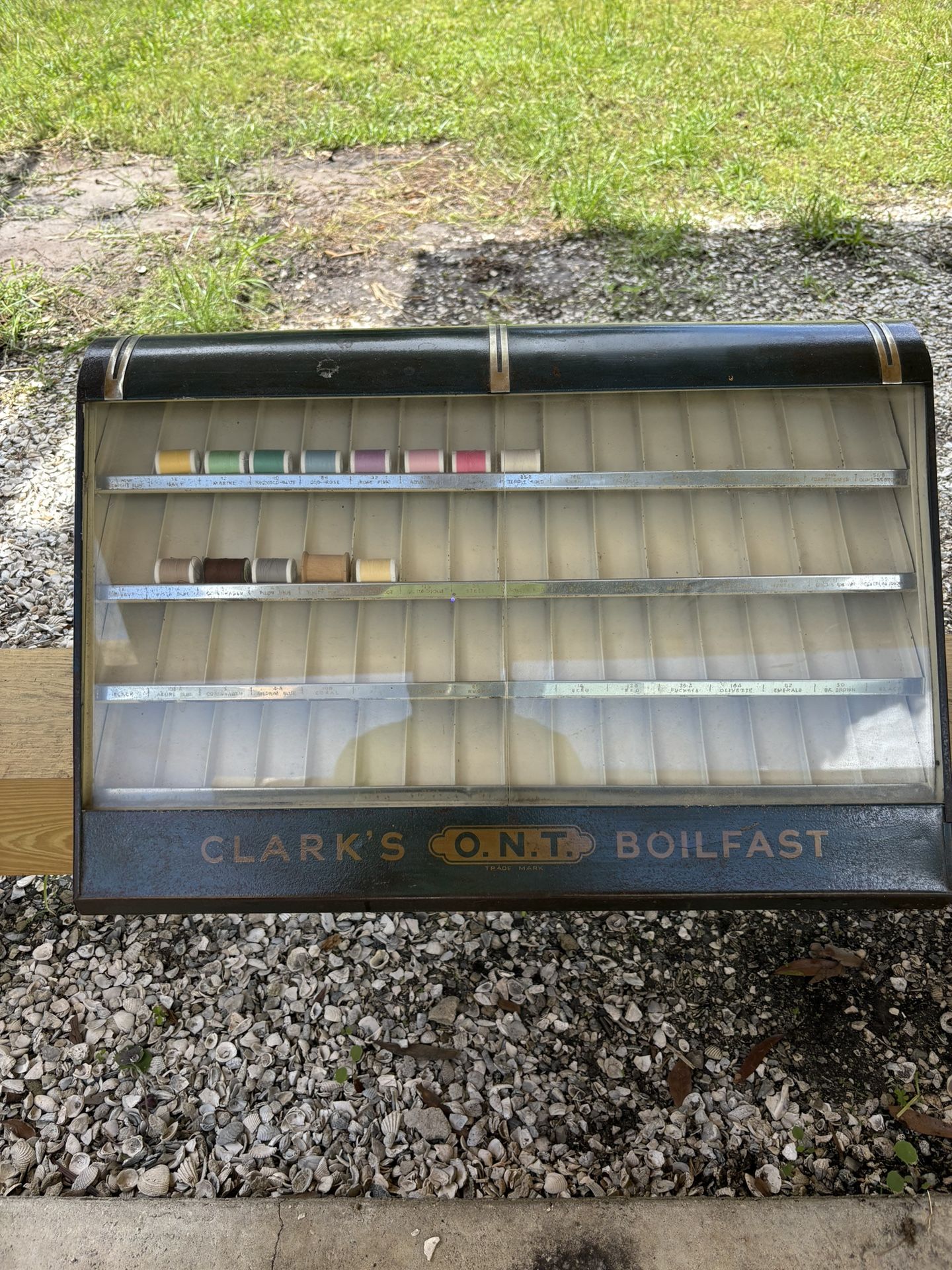 Counter Top Sewing Thread Cabinet .