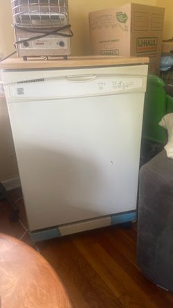 Portable dishwasher