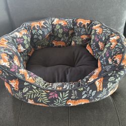 Pet Bed - 22” w x 18” d