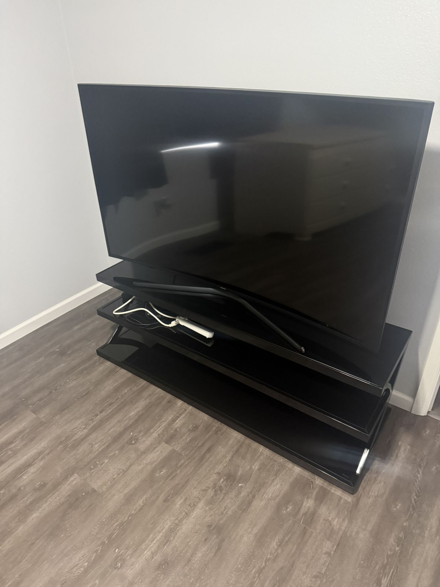 Samsung Curved 65in Smart TV