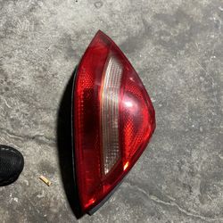2003-2005 HONDA ACCORD COUPE LEFT TAILLIGHT