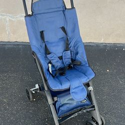 Good baby ultra compact stroller