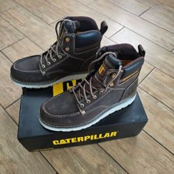 Cat Soft Toe Boots size 8M