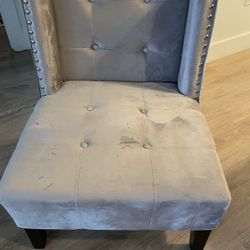 Like New Decorative Chair