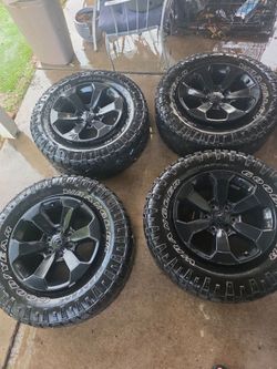 Dodge Ram 1500 Rebel 18" OEM