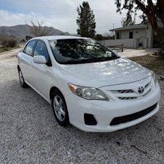 2011 TOYOTA COROLLA 